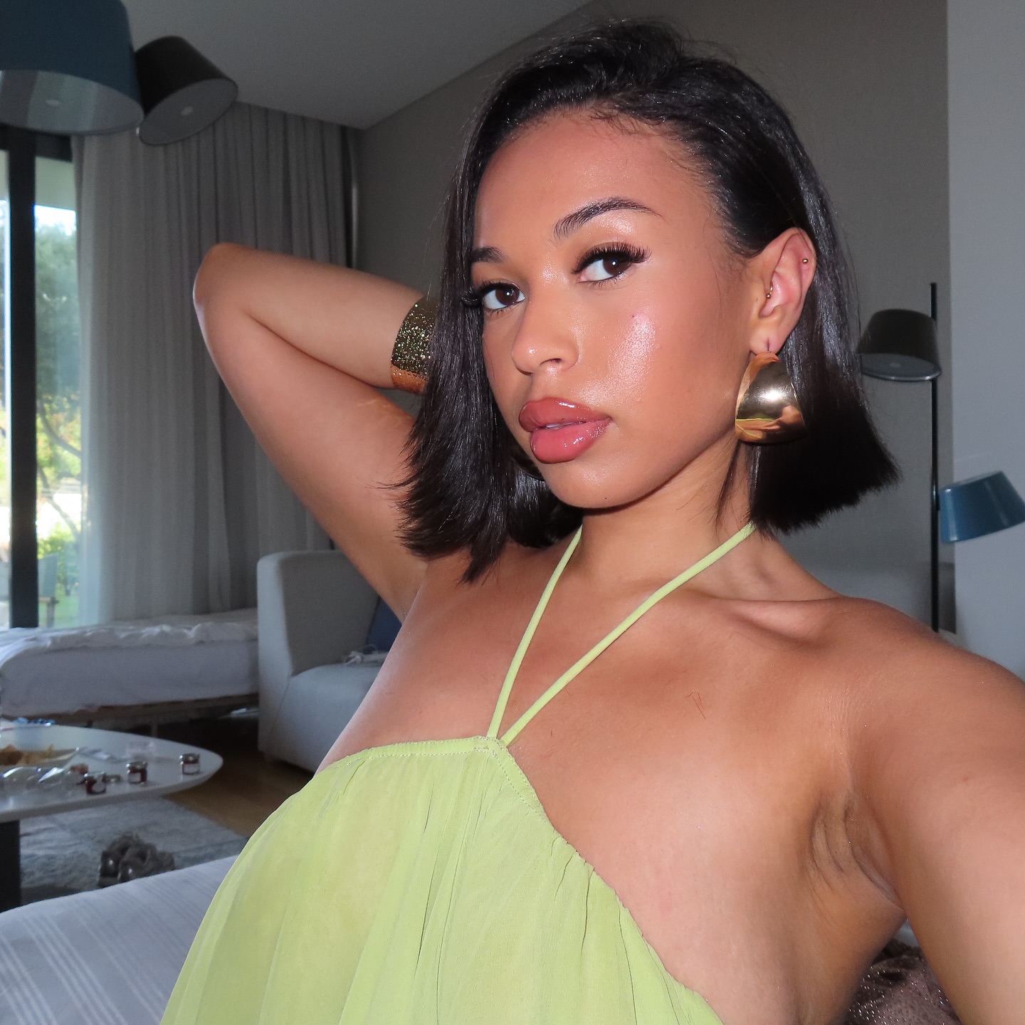 BABE SET🌻🌴📸✨

SET DETAILS:
9-15mm 
CC CURL
0.05
Using @dbo.lashed trays and supplies🛍️

SEND ME YOUR SELFIES TO BE FEATURED🤍