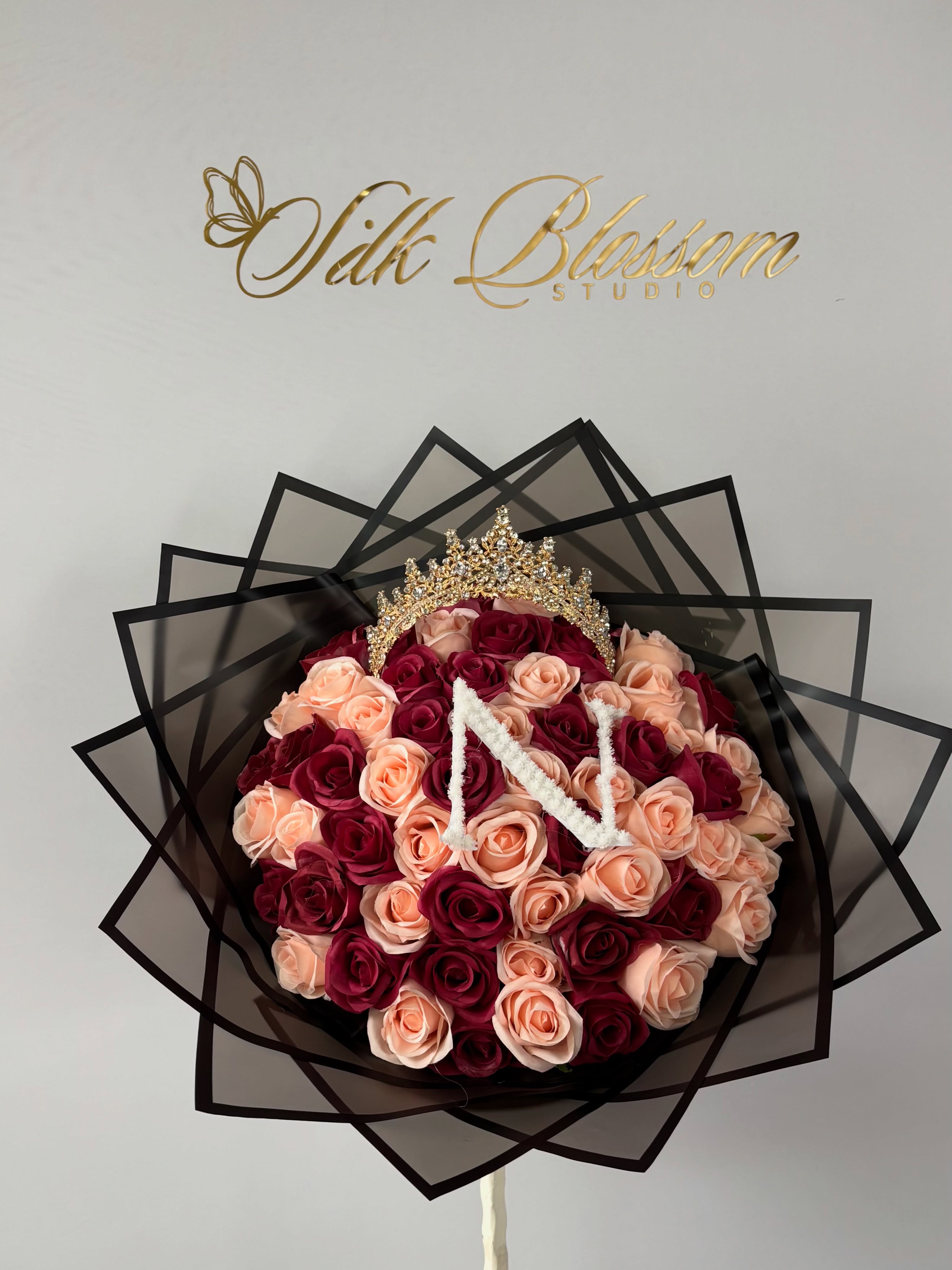 60 artificial roses 🌹